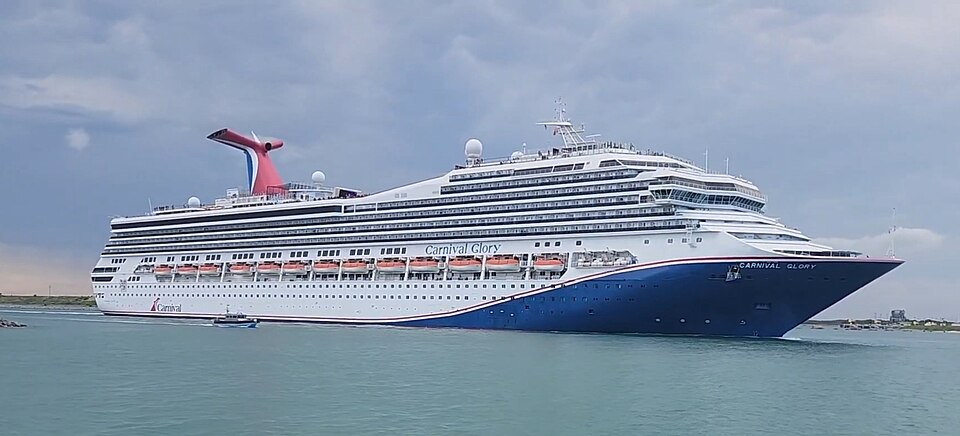Carnival Glory